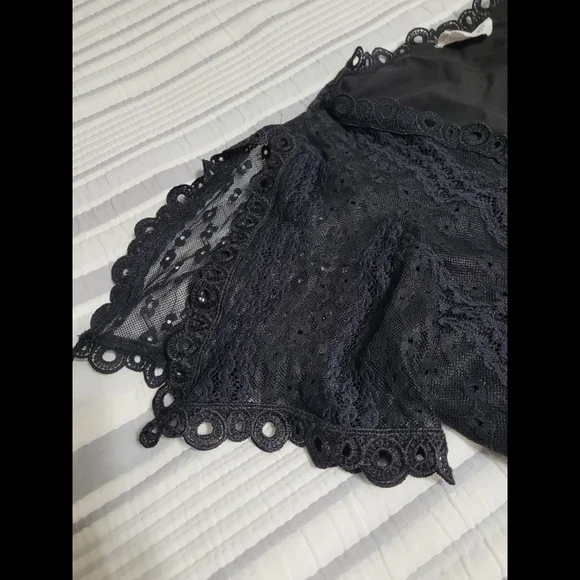 Allison New York Dress. Black. Size L - Picture 5 of 10